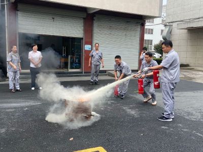 “生命至上，安全你我他” --記湖州太平微特電機有限公司消防安全演練